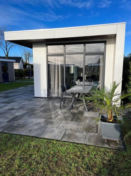 Luxus Chalet Waterfront Lathum Exterior photo